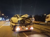 Kaza Yapan Araç Taklalar Atarak Ana Yola Uçtu Açıklaması 3 Yaralı