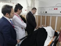Sağlık Müdürü Hirik Otobüs Kazasında Yaralananları Hastanede Ziyaret Etti Haberi