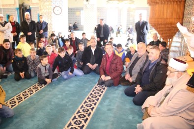 Akyazı'da 'Haydi Çocuklar Camiye' Etkinliğine 170 Öğrenci Katıldı