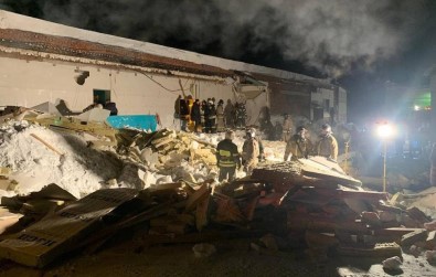 Rusya'da Gece Kulübünün Çatısı Çöktü Açıklaması 2 Ölü, 5 Yaralı