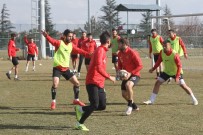 Eskişehirspor Maç Saatini Beklemeye Geçti Haberi