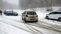 Kütahya'da Kar Yağışı Ulaşımı Etkiliyor Haberi