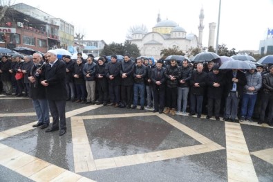 Malatya'da İdlib Şehitleri İçin Gıyabi Cenaze Namazı Kılındı