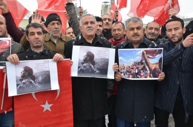 Muş'lular Mehmetçik İçin Tek Yürek Oldu