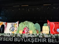 SÖMESTR TATİLİ - Büyükşehir'in Tiyatrosuna 3 Bin Ziyaretçi