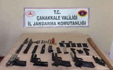 Çanakkale'de Uyuşturucu Ve Silah Ticareti Operasyonu