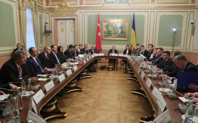 Cumhurbaşkanı Erdoğan Ve Ukraynalı Mevkidaşı Heyetlerarası Görüşmeye Başkanlık Etti