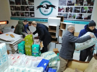 Havacılar Elazığ'a yardım kolileri gönderdi