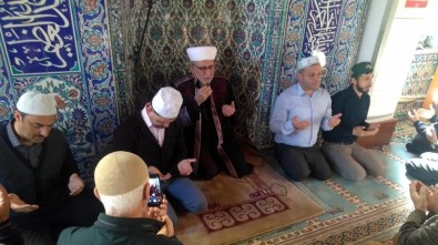 Kdz. Ereğli'de Depremzedeler İçin Okunan Hatimlerin Duası Yapıldı