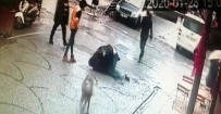 (Özel) Tuzla'da İki Gencin Sokak Ortasında Tekmeli Yumruklu Kavgası Kamerada