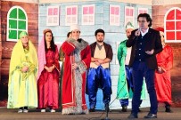 ISPARTA BELEDİYESİ - Yarıyıl Tatilinin Son Gününde Çocuklar İçin Moral Tiyatrosu
