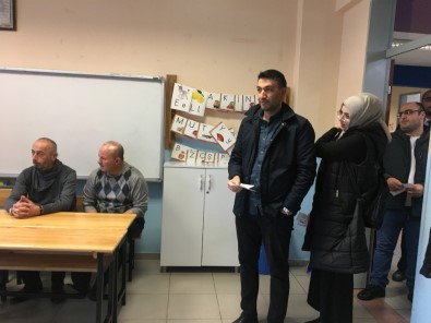 Esenler'de Olmayan Mahalle İçin Muhtarlık Seçimi Yapıldı