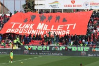 Maç Öncesi 'İdlib Kahramanları' Unutulmadı