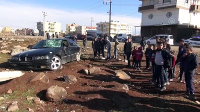 Şanlıurfa'da Otomobil Kontrolden Çıktı Açıklaması 3'Ü Yaya 5 Yaralı