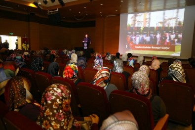 Manavgatlı Bin 500 Kadın Antalya'yı Gezdi