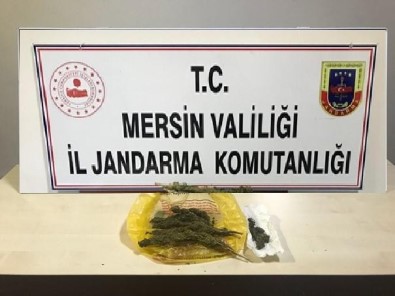 Mersin'de Tren Garındaki Şahıs 15 Gram Esrarla Yakalandı