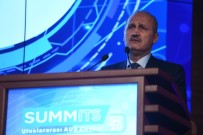 Bakan Turhan Açıklaması 'Hedefimiz Orta Vadede 15 Bin Kilometre Akıllı Yola Ulaşmak'