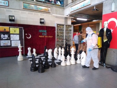 Bayrampaşa'da Korona Virüse Karşı Okullar Dezenfekte Edildi