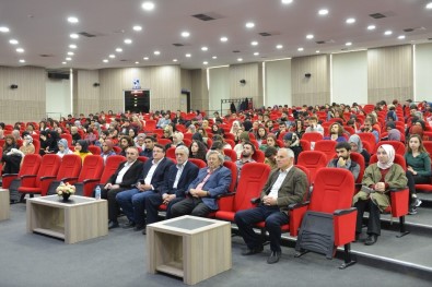 SAÜ'de, 'Safahatta Dertler Ve Çareleri' Adlı Konferans Düzenlendi