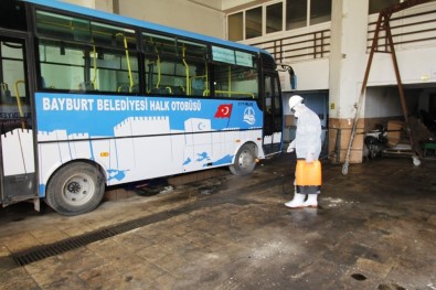 Bayburt Belediyesi Korona Virüsüne Karşı Dezenfekte Çalışmalarını Artırdı