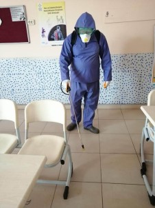 Hüyük'teki Okullar Koronavirüse Karşı Dezenfekte Edildi