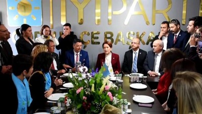 İYİ Parti Genel Başkanı Akşener, Tekirdağ'da Ziyaretlerde Bulundu