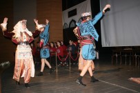 Türk Bayrakları İle Andılar