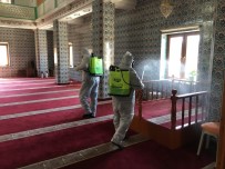 Beykoz'da Korona Virüsüne Karşı İlaçlama Seferberliği Devam Ediyor