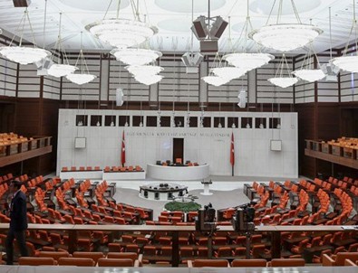 Grup toplantıları iptal edildi