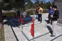 Gençlik Meclisi Şehitleri Andı