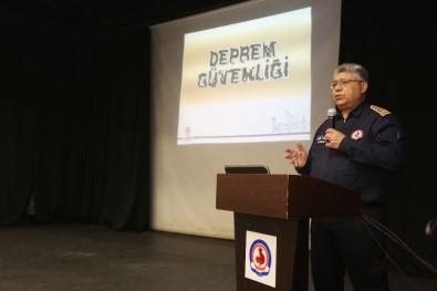 Denizli Büyükşehir Belediyesi 2 Bin 500 Personele Deprem Eğitimi Verdi