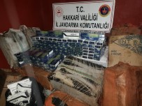Hakkari'de 17 Bin 500 Paket Kaçak Sigara Ele Geçirildi