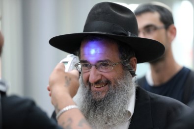 İsrail'de Korona Virüsü Vakaları 255'E Ulaştı