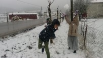 Kar Yağışına En Çok Sevinen Çocuklar Oldu Haberi