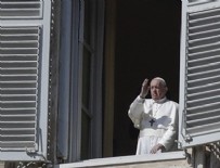 ONLINE - Koronavirüs nedeniyle halk katılmadı! Papa Francis boş meydanı kutsadı