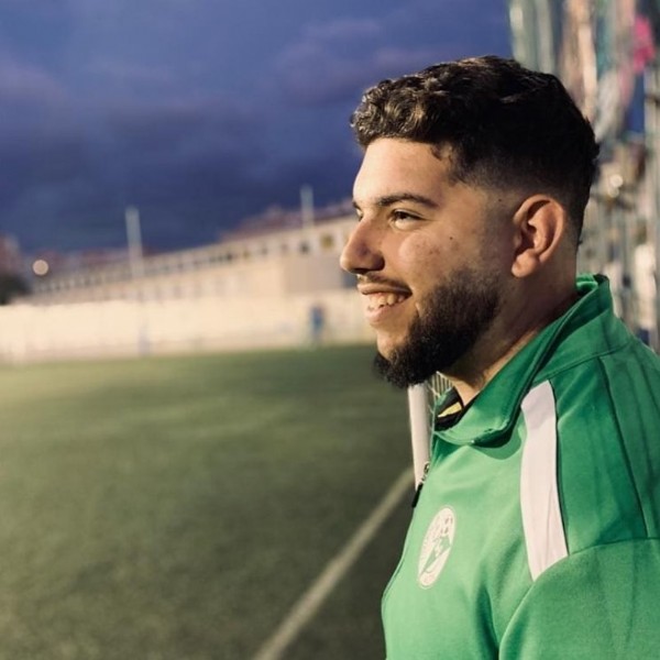 Koronavirüs futbol camiasından can aldı!