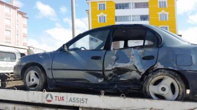 Kulu'da Otomobil Takla Attı Açıklaması 1 Yaralı
