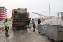 Bitlis'te Kar Ve Çöpler Ayrıştırılıyor