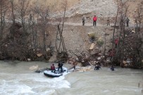Bot Devrilmesi Sonucu Kaybolan Uzman Çavuş Aranıyor