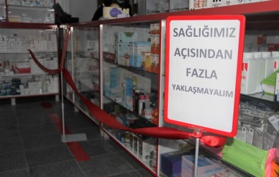 Samsun'da Eczacılardan Korona Virüsüne Şeritli Önlem