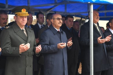 Şehitler Saygıyla Anıldı