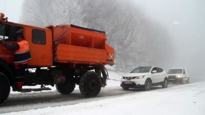 Kütahya'da Kar Yağışı Ve Sis Ulaşımı Olumsuz Etkiliyor