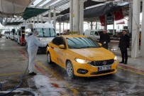 ESNAF ODASı BAŞKANı - Salihli'de Toplu Taşıma Araçları Dezenfekte Edildi