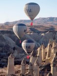 Kapadokya'da Balonlar 4 Günün Ardından Türk Bayraklarıyla Havalandı