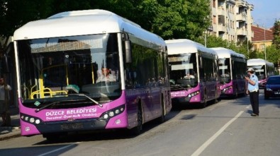 Başkan Faruk Özlü'den Sağlık Çalışanlarına Otobüsler Ücretsiz