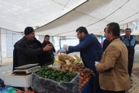 BELEDİYE BAŞKAN YARDIMCISI - Kahta Belediyesi Pazarcı Esnafa Eldiven Ve Maske Dağıttı