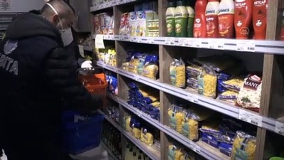 Koronavirüs Endişesi Nedeniyle Vatandaşların Alışverişini Belediye Ekipleri Yapıyor