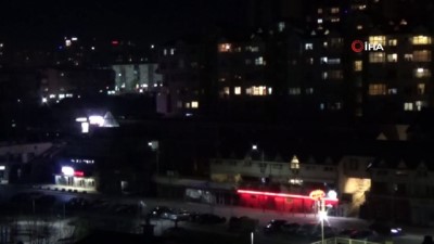 Kosova'da Siyasiler İçin Tencere Tavalı Protesto