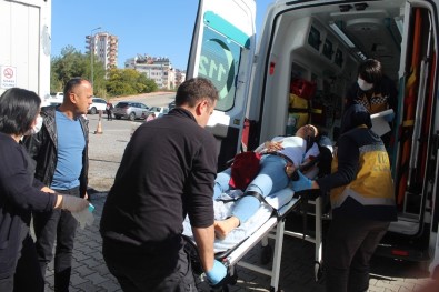 Antalya'da Eski Eşini Takip Edip Silahla Vurdu