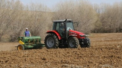 Çiftçilere Mazot Gübre Desteği Sürüyor